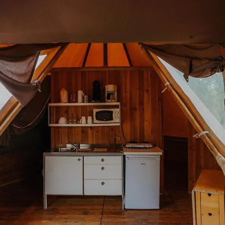 Domaine D'escapa 홀리데이파크 Estipouy