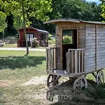 Domaine D'escapa 4* Estipouy