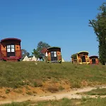 Domaine D'escapa 4*