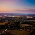 Domaine D'escapa 4* Estipouy