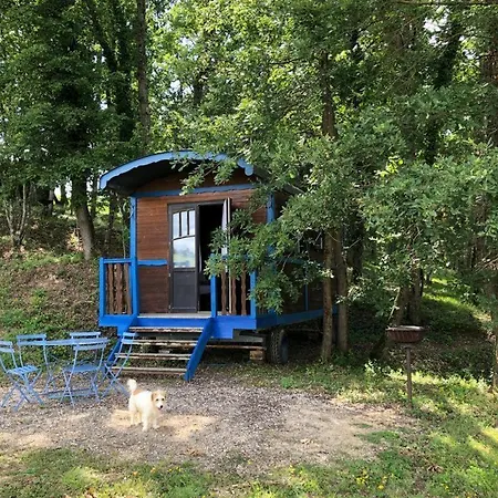 Domaine D'escapa 4*