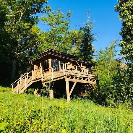 Domaine D'escapa 4* Estipouy