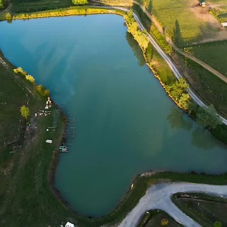 Ferienpark Domaine D'escapa Estipouy