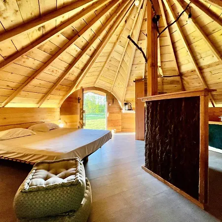 Domaine D'escapa Parco vacanze 4*