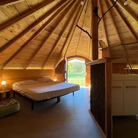 База отдыха Domaine D'escapa Estipouy