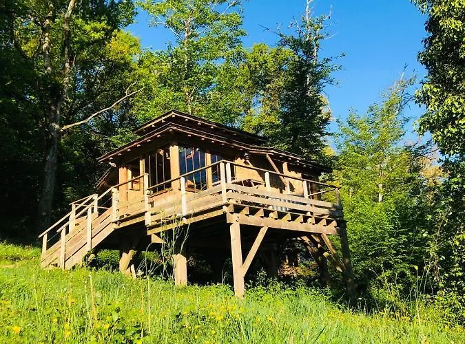 Domaine D'escapa 4* Estipouy